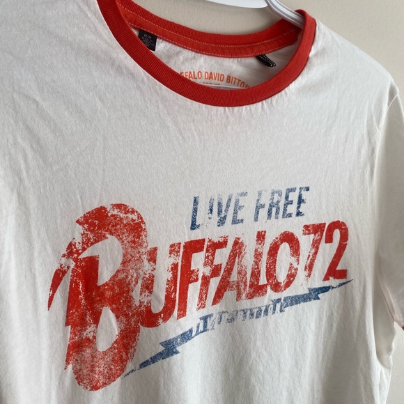 Vintage Buffalo T-shirt - Picture 2 of 3